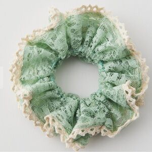 Urban Outfitters Scrunchie